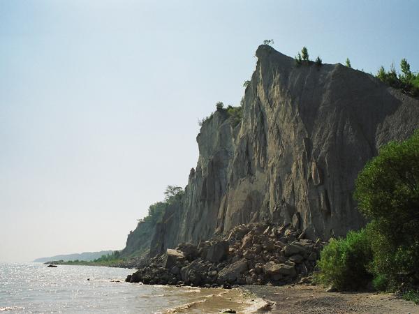 Scarborough Bluffs - Open Book Explorer Tours